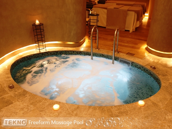 Freeform Massage Pool